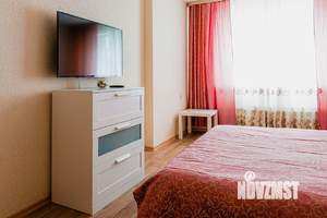 1-к квартира, посуточно, 43м2, 1/1 этаж