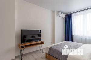 1-к квартира, посуточно, 42м2, 21/25 этаж