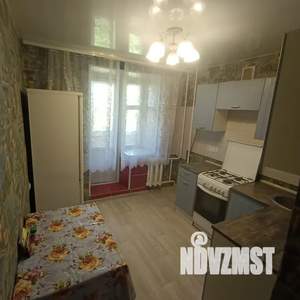 1-к квартира, посуточно, 38м2, 4/5 этаж