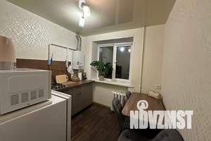 1-к квартира, посуточно, 32м2, 4/5 этаж