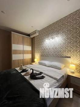 1-к квартира, посуточно, 42м2, 2/25 этаж