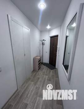 1-к квартира, посуточно, 37м2, 4/9 этаж