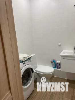 Студия квартира, посуточно, 28м2, 6/25 этаж