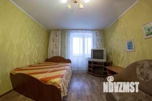2-к квартира, посуточно, 66м2, 1/1 этаж