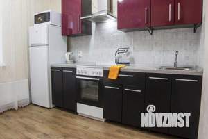 1-к квартира, посуточно, 53м2, 1/1 этаж