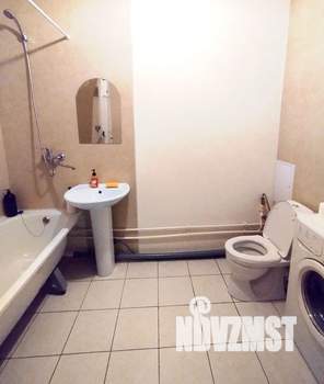 Студия квартира, посуточно, 30м2, 10/10 этаж