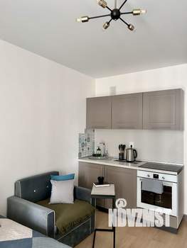 Студия квартира, посуточно, 25м2, 10/19 этаж