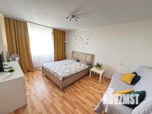 1-к квартира, посуточно, 33м2, 17/19 этаж