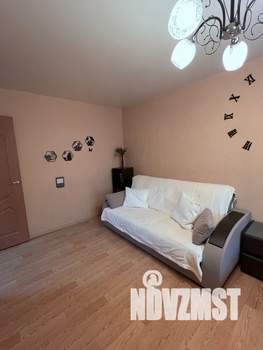 1-к квартира, посуточно, 38м2, 1/5 этаж