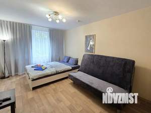 1-к квартира, посуточно, 37м2, 1/1 этаж