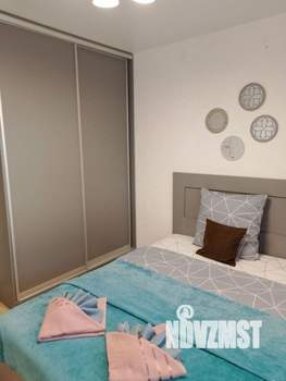 1-к квартира, посуточно, 40м2, 15/18 этаж