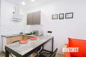 1-к квартира, посуточно, 38м2, 1/1 этаж