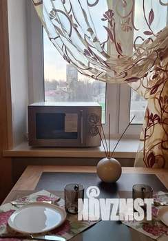 1-к квартира, посуточно, 38м2, 8/12 этаж