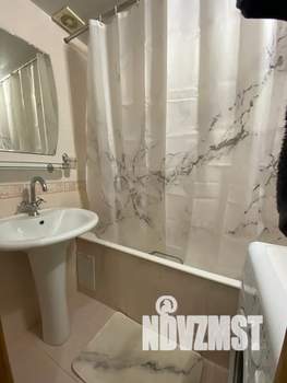 1-к квартира, посуточно, 38м2, 3/12 этаж