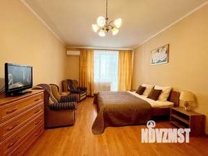 1-к квартира, посуточно, 44м2, 5/9 этаж