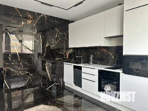 1-к квартира, посуточно, 50м2, 1/10 этаж