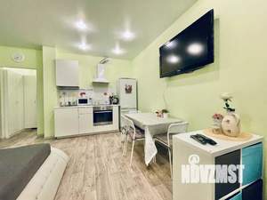 Студия квартира, посуточно, 33м2, 16/25 этаж