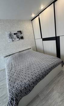 1-к квартира, на длительный срок, 40м2, 23/25 этаж