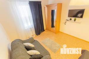 1-к квартира, посуточно, 35м2, 9/10 этаж