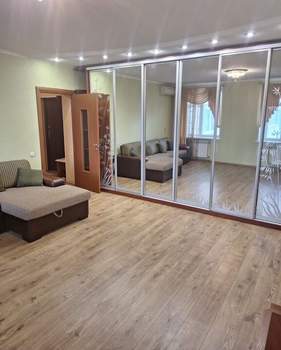 1-к квартира, на длительный срок, 52м2, 6/10 этаж