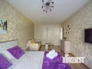 1-к квартира, посуточно, 40м2, 3/9 этаж