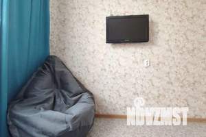 1-к квартира, посуточно, 38м2, 1/10 этаж