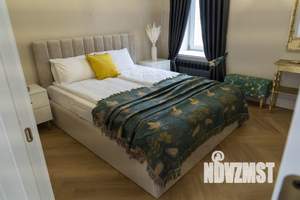 1-к квартира, посуточно, 82м2, 1/1 этаж