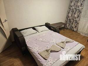 2-к квартира, посуточно, 47м2, 1/1 этаж