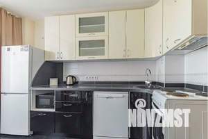 1-к квартира, посуточно, 52м2, 14/17 этаж