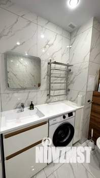 Студия квартира, посуточно, 39м2, 2/16 этаж