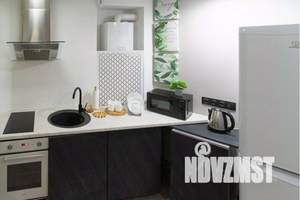 1-к квартира, посуточно, 32м2, 1/2 этаж