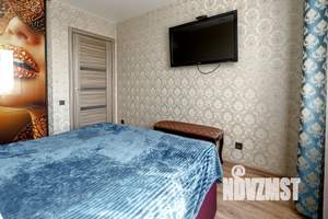 1-к квартира, посуточно, 38м2, 13/19 этаж