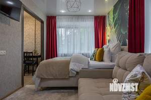 Студия квартира, посуточно, 30м2, 1/5 этаж