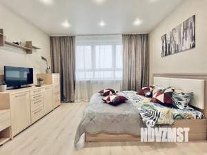 Студия квартира, посуточно, 30м2, 20/25 этаж