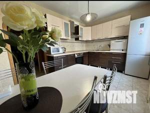 1-к квартира, посуточно, 45м2, 5/10 этаж