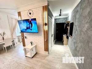 Студия квартира, посуточно, 30м2, 1/4 этаж