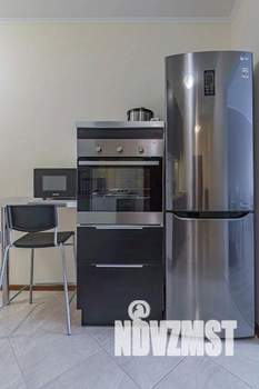 2-к квартира, посуточно, 50м2, 1/1 этаж