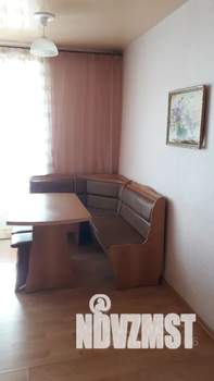 1-к квартира, посуточно, 49м2, 4/10 этаж