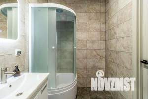 2-к квартира, посуточно, 40м2, 5/10 этаж