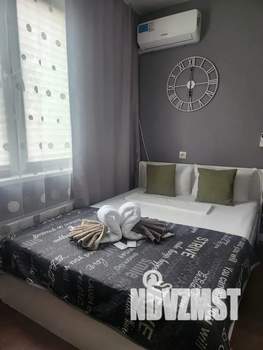 Студия квартира, посуточно, 22м2, 1/10 этаж