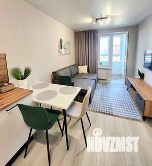 1-к квартира, посуточно, 39м2, 13/18 этаж