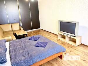 3-к квартира, посуточно, 109м2, 1/1 этаж
