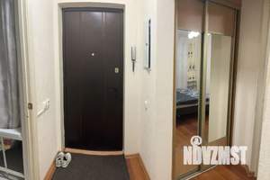 1-к квартира, посуточно, 32м2, 10/10 этаж