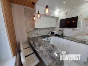 2-к квартира, посуточно, 56м2, 3/17 этаж