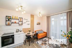 1-к квартира, посуточно, 41м2, 9/16 этаж