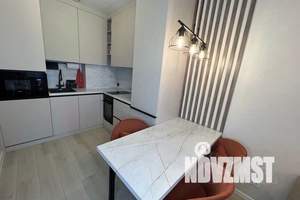 1-к квартира, посуточно, 38м2, 12/18 этаж