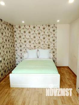 1-к квартира, посуточно, 42м2, 1/9 этаж