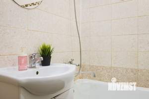 1-к квартира, посуточно, 45м2, 1/9 этаж