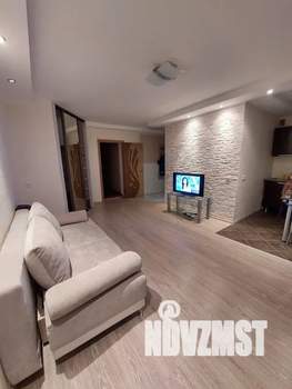 1-к квартира, посуточно, 44м2, 4/5 этаж