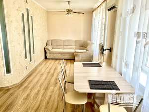 2-к квартира, посуточно, 49м2, 1/1 этаж